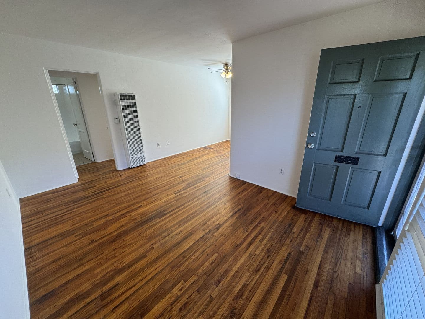 San Diego Apartment: 1801-15 Cable Street