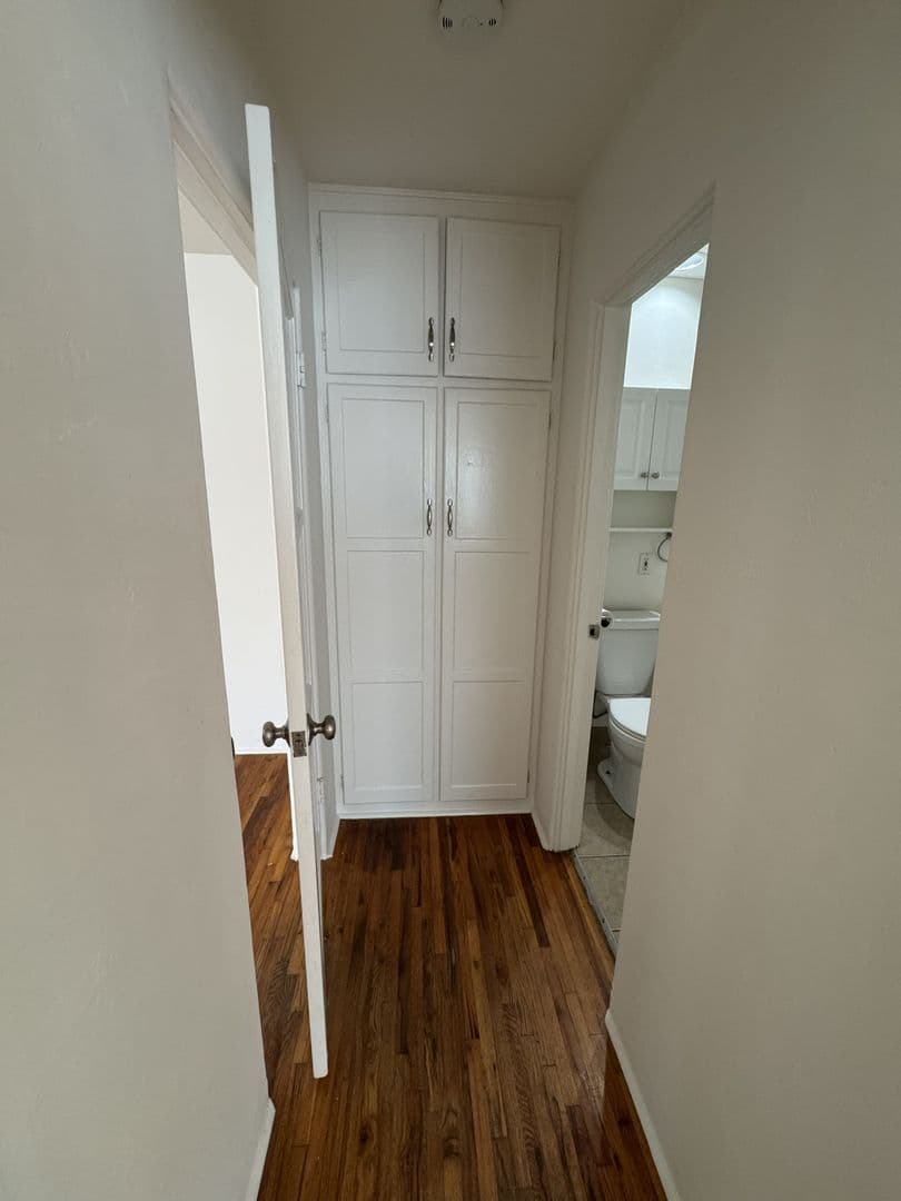 San Diego Apartment: 1801-15 Cable Street