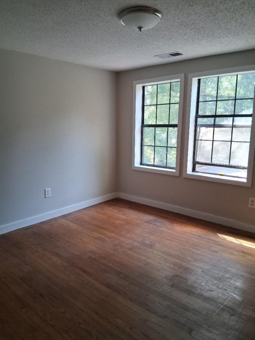 Bessemer House: 1116 potter Avenue