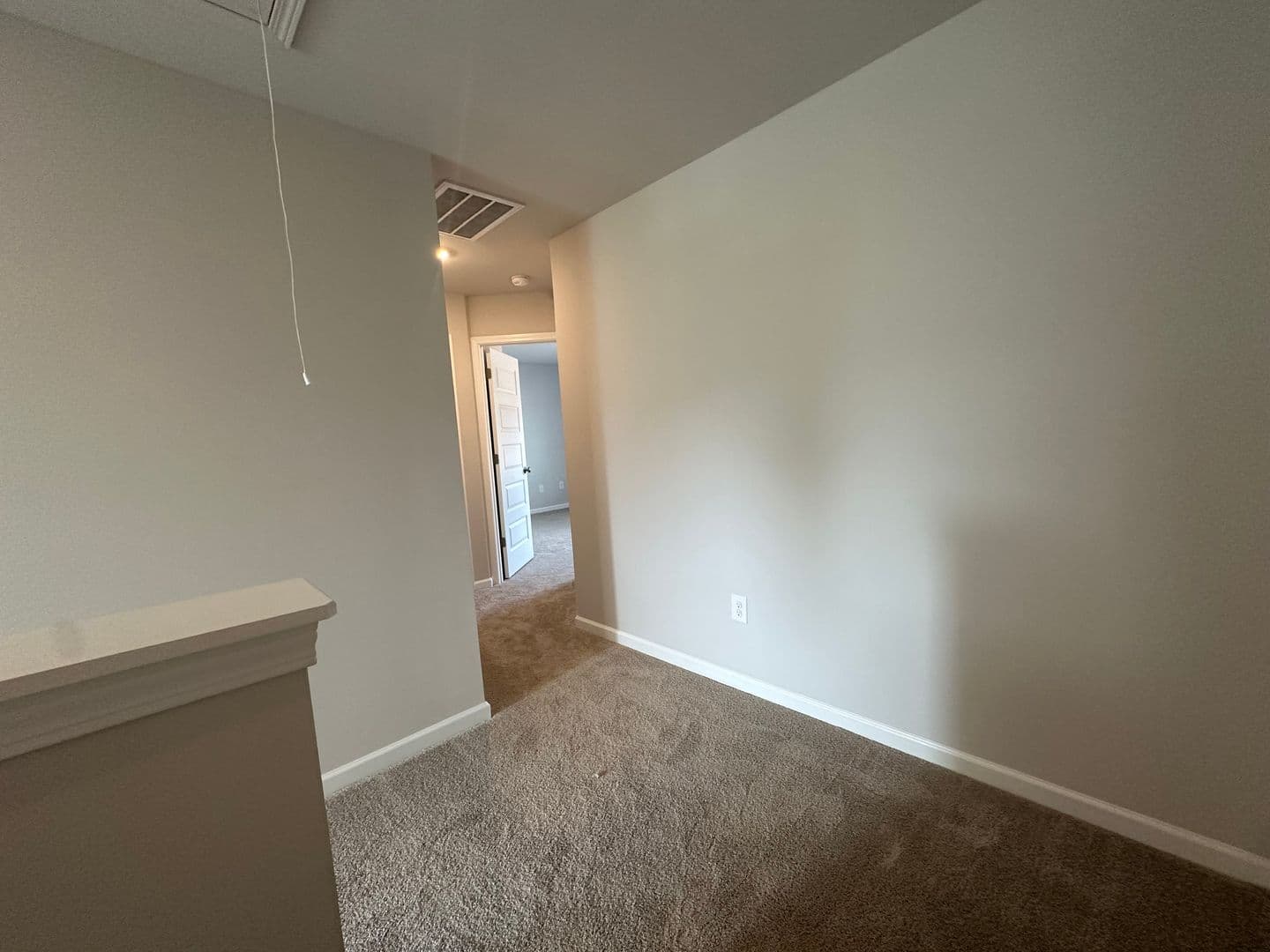 Lincoln House: 207 Driftwood Lane