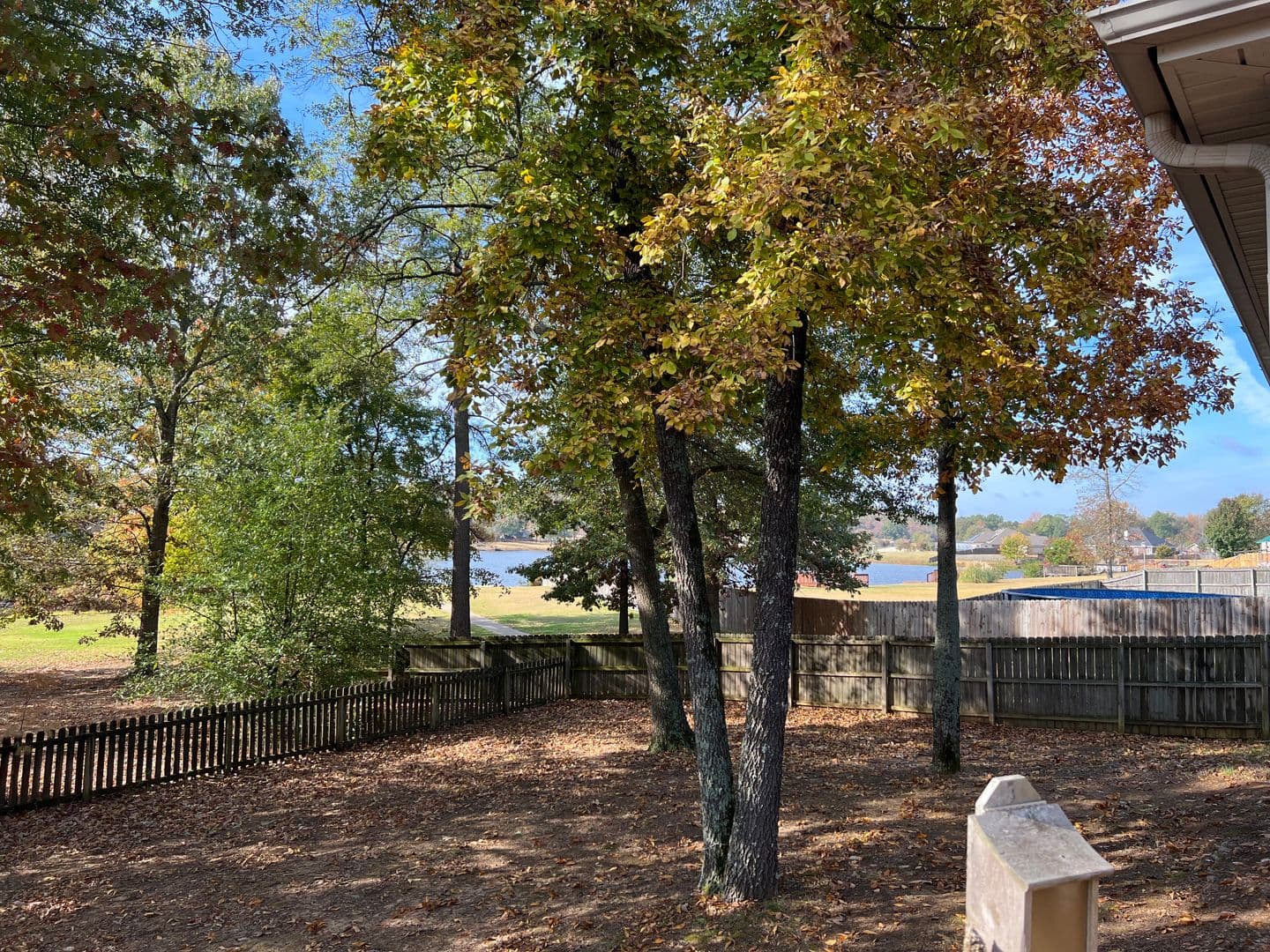Cabot House: 74 Lakeland Dr.
