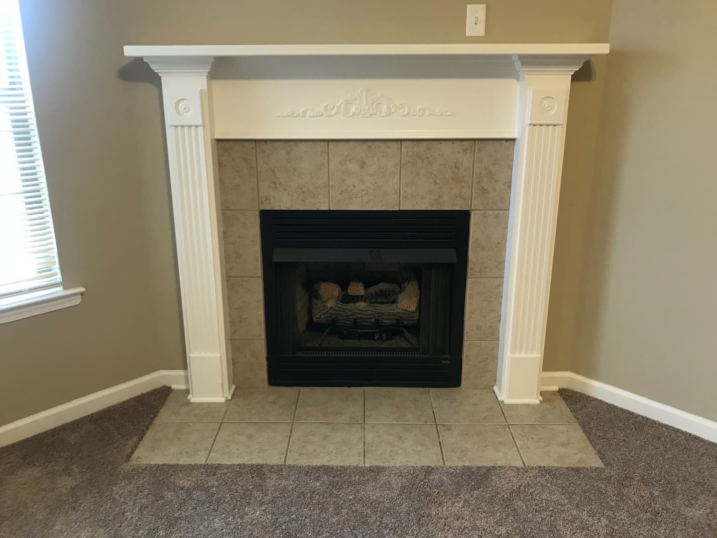 Cabot House: 16 Mustang Dr.