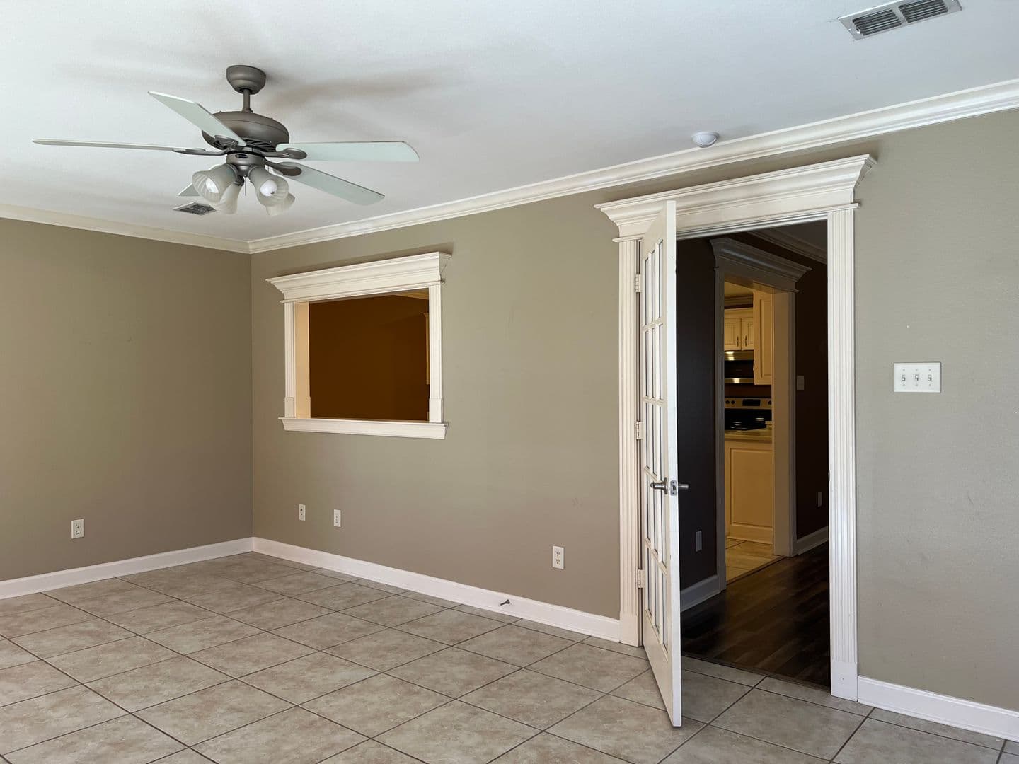 Cabot House: 74 Lakeland Dr.