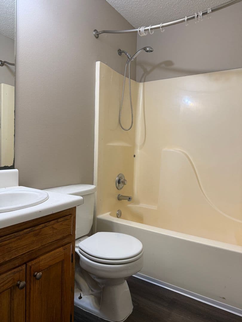 Maumelle House: 22 Edgehill Cove