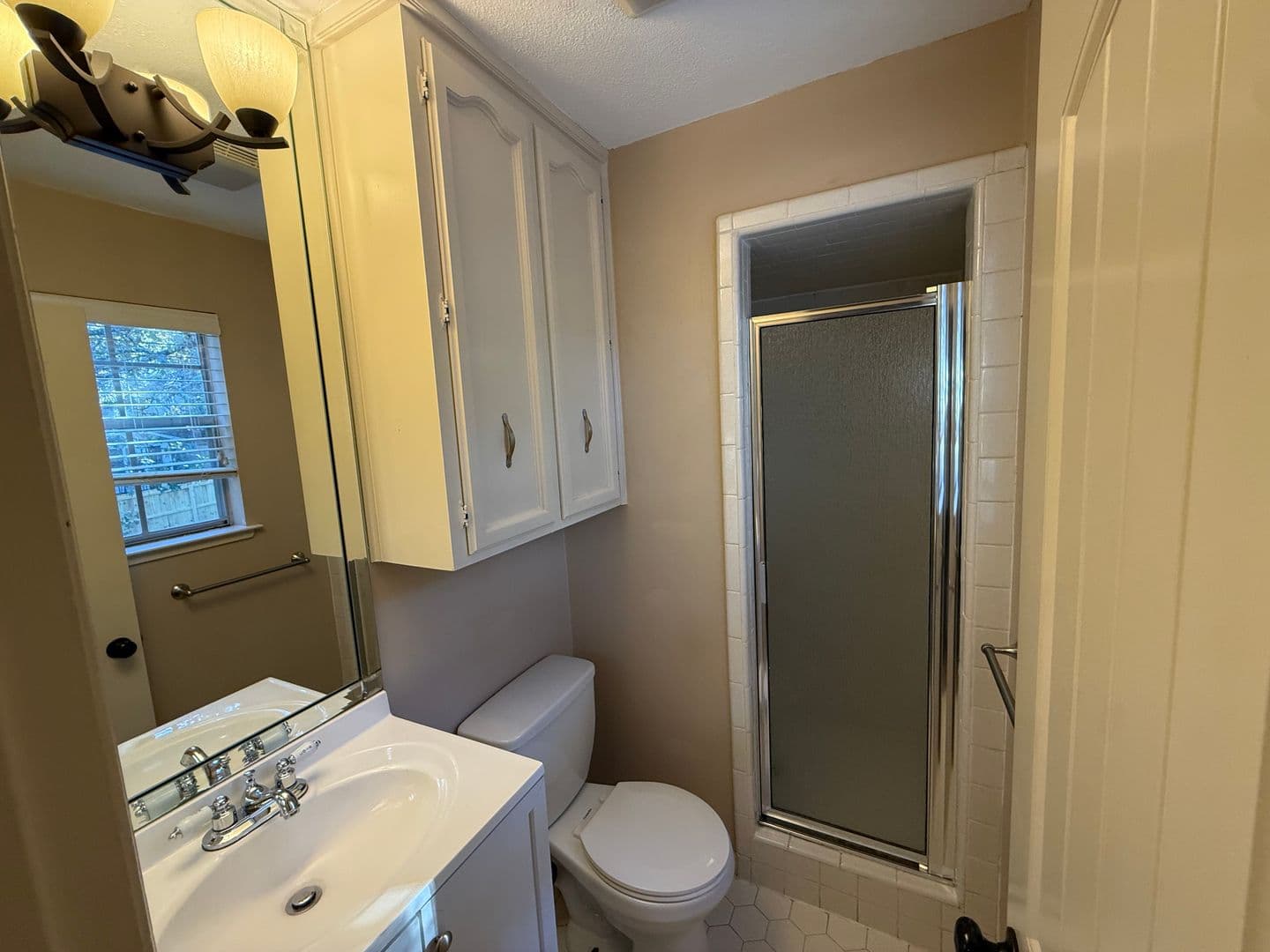 Little Rock House: 14 Feldspar Ct.