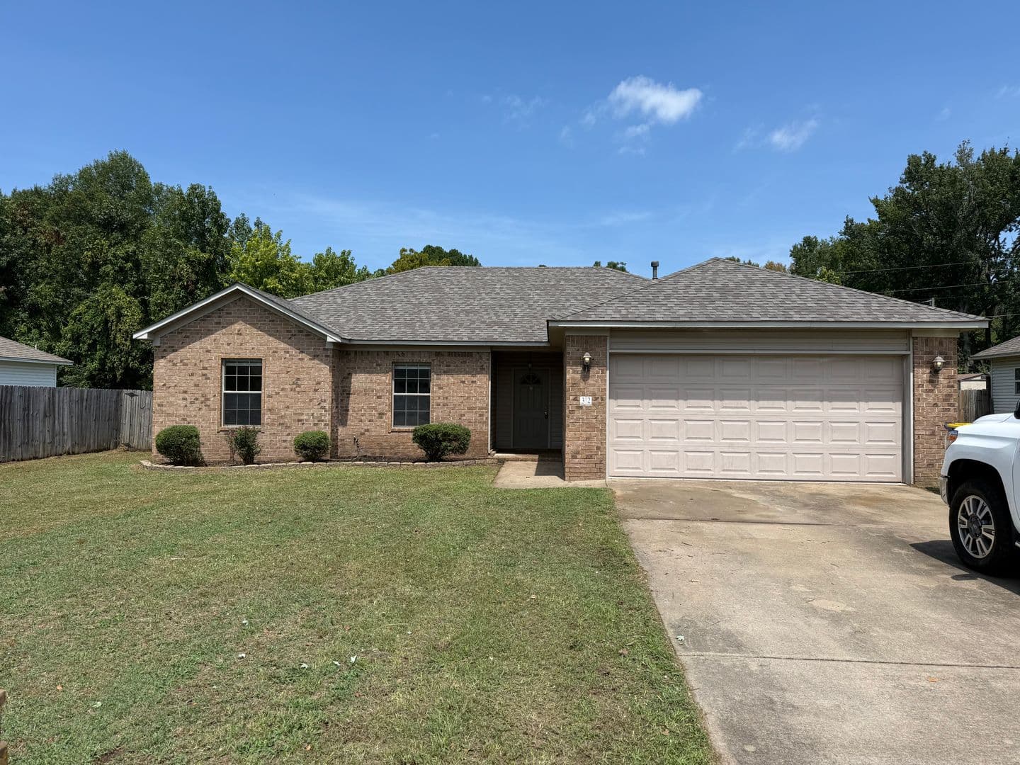 Cabot House: 32 Thunderbird Dr.