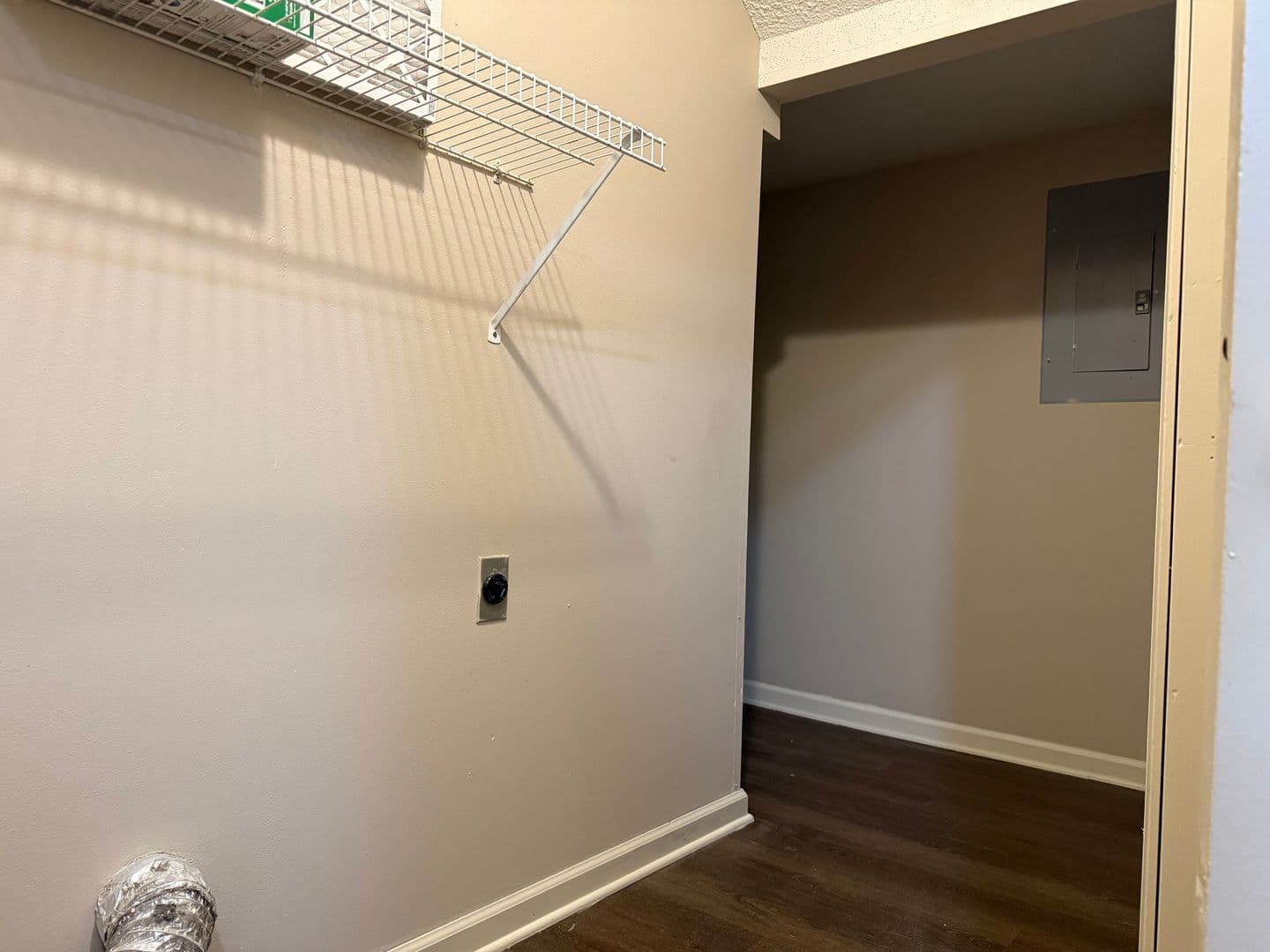 Maumelle House: 20 Edgehill Cove