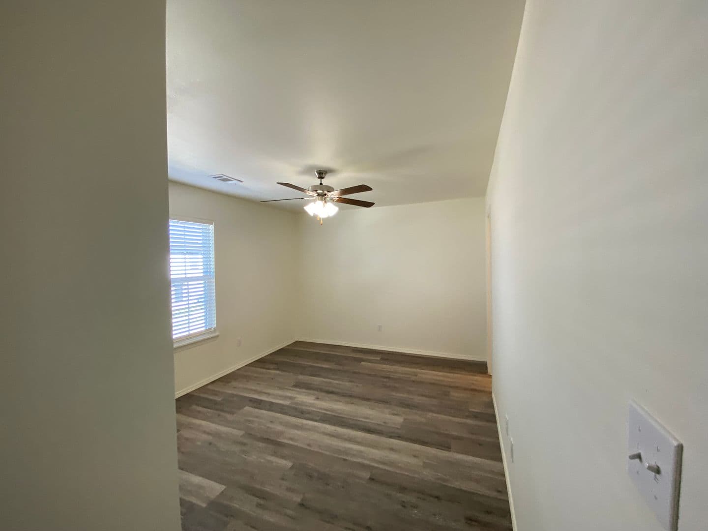 Fayetteville Apartment: 4211 Sante Fe Square