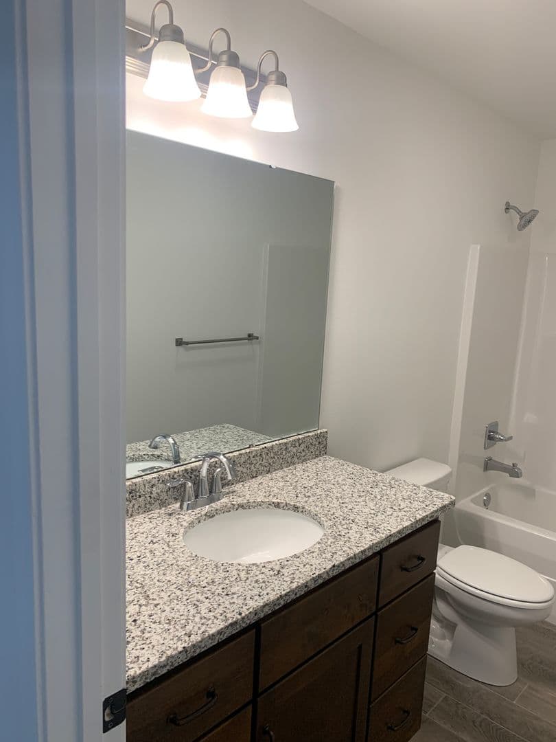 Centerton House: 2131 Tallgrass Terrace