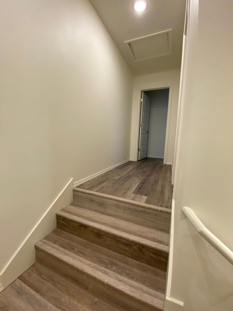 Fayetteville Apartment: 4211 Sante Fe Square