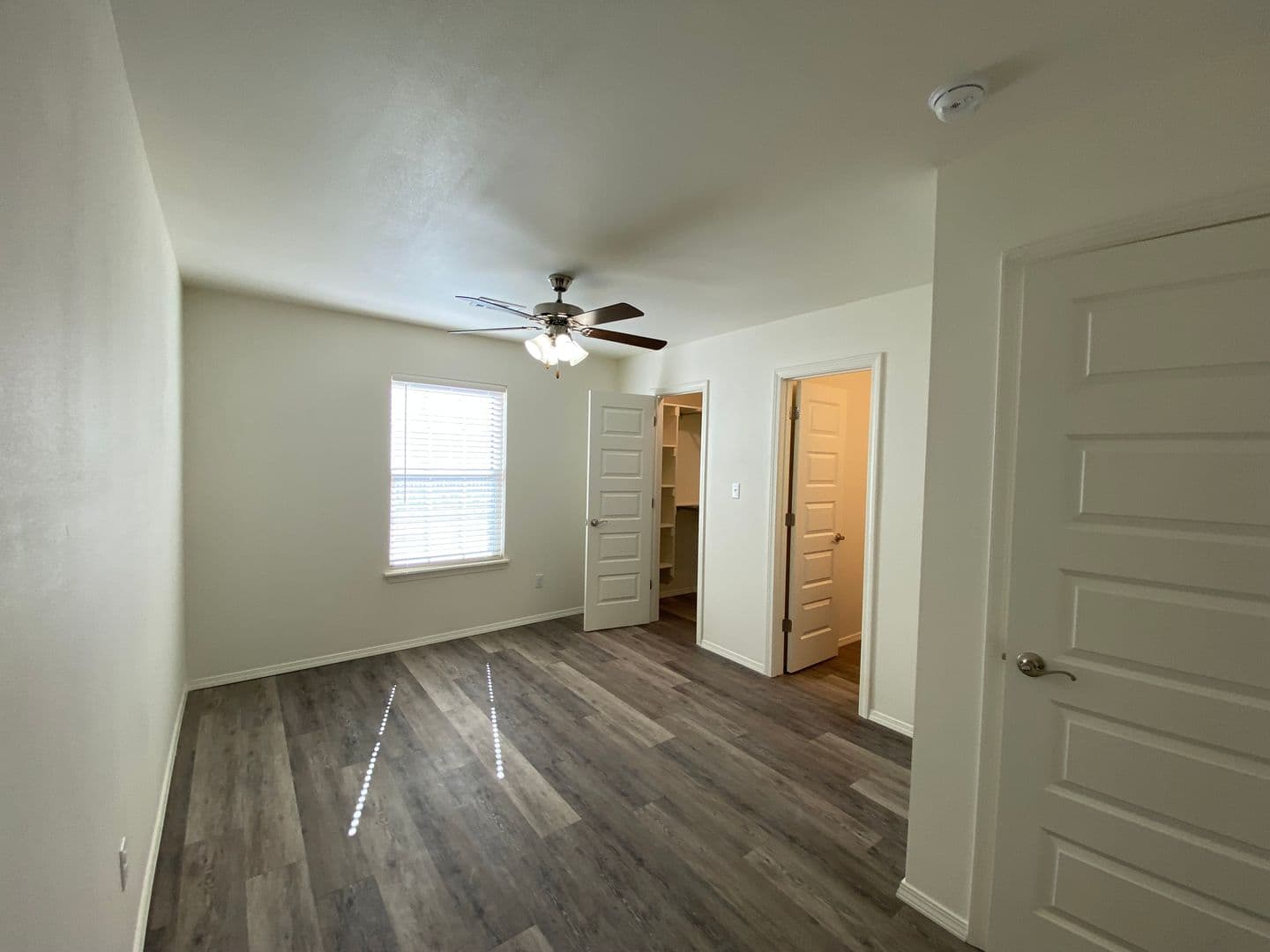 Fayetteville Apartment: 4211 Sante Fe Square