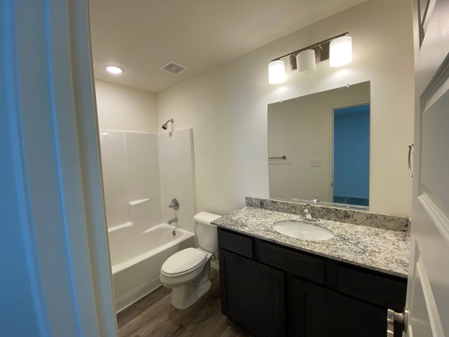 Fayetteville Apartment: 4211 Sante Fe Square