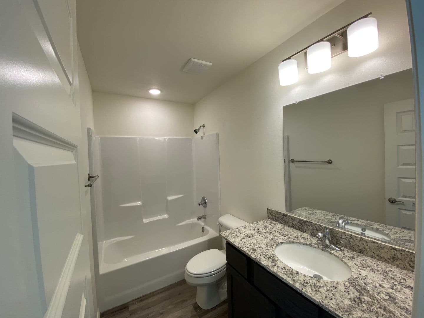 Fayetteville Apartment: 4211 Sante Fe Square