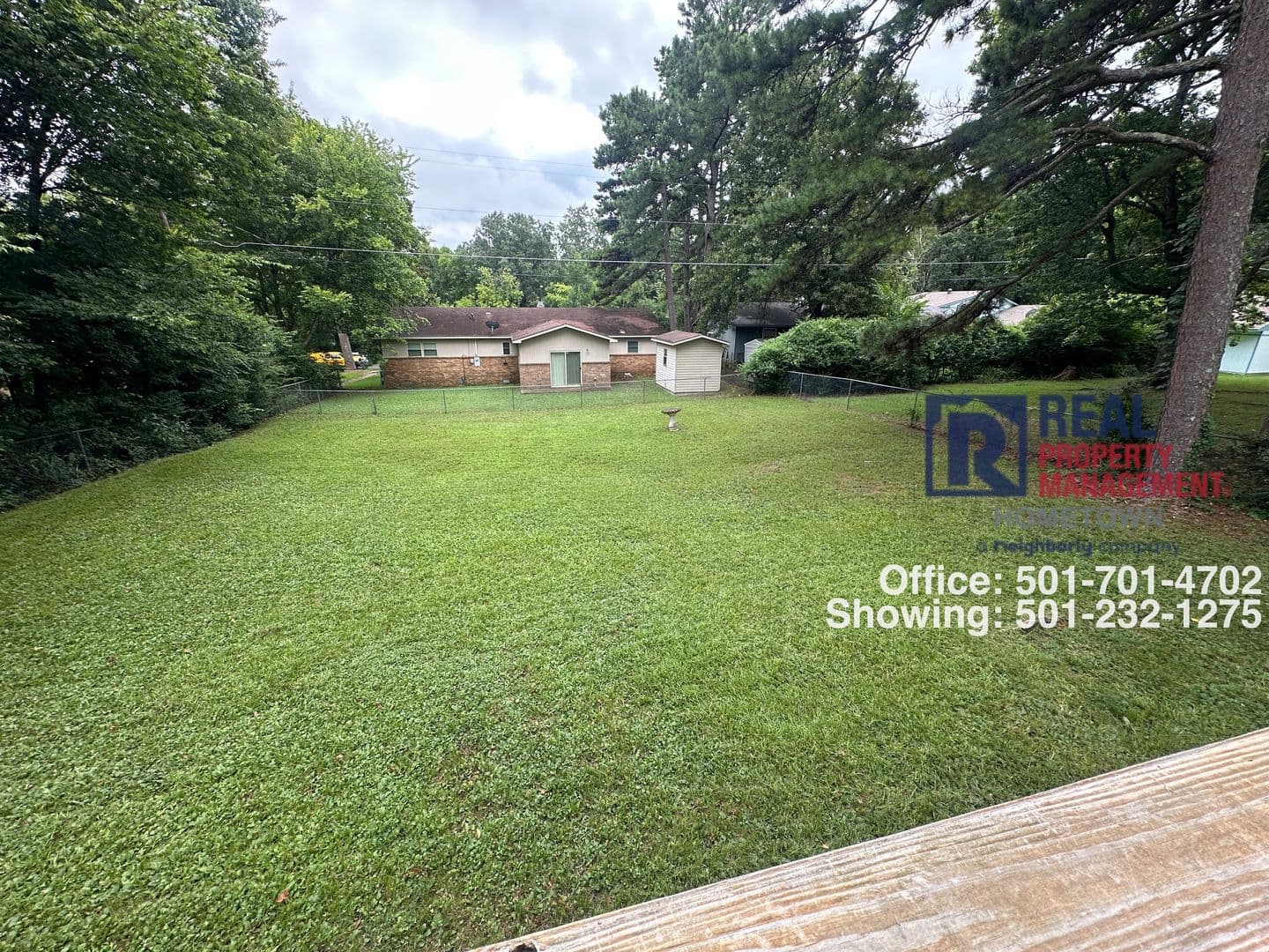 Hot Springs House: 110 Robinwood  st