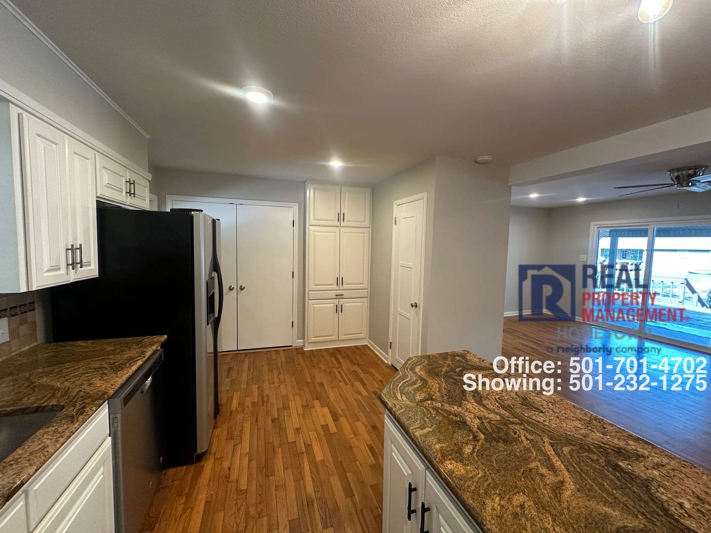 Hot Springs House: 300 West Mountain View Drive