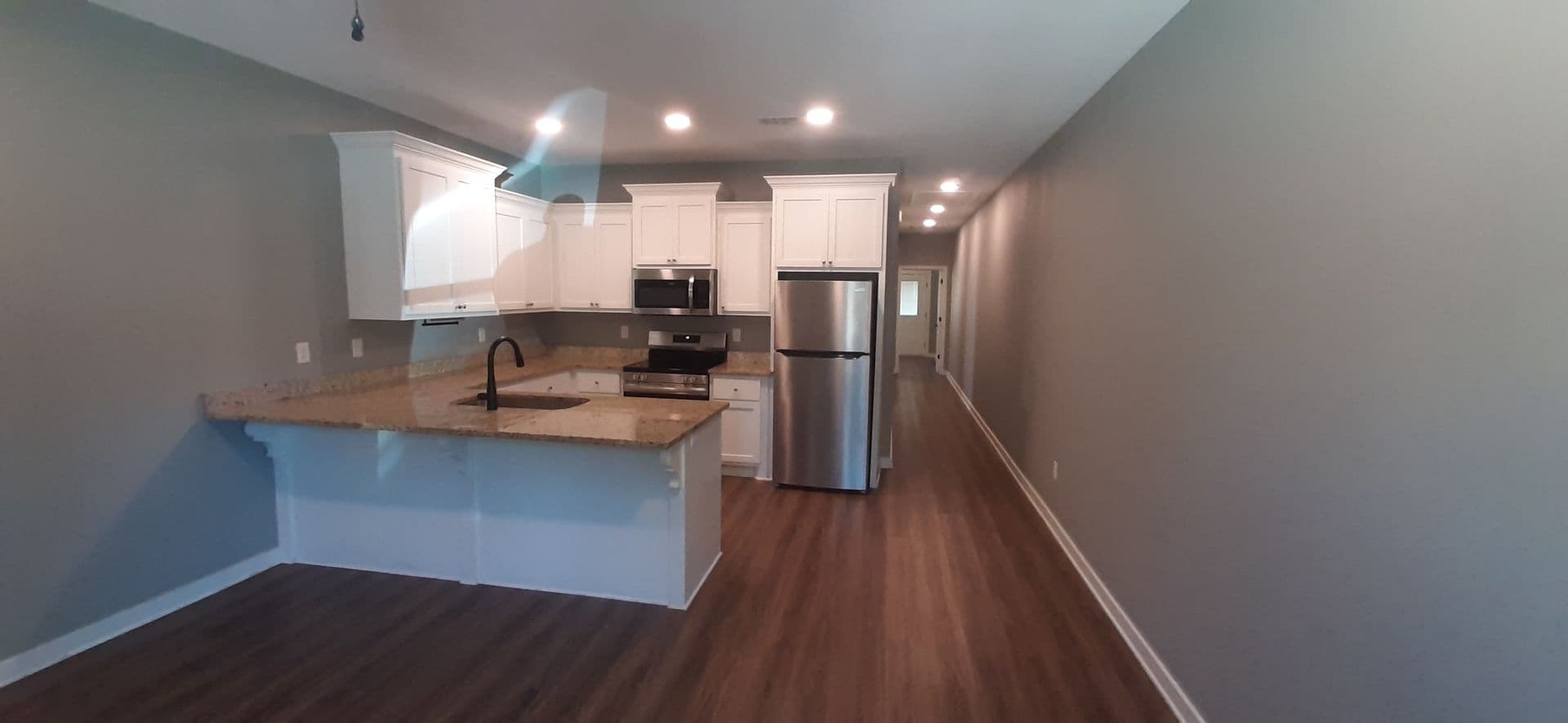 Searcy House: 512 N Oak St