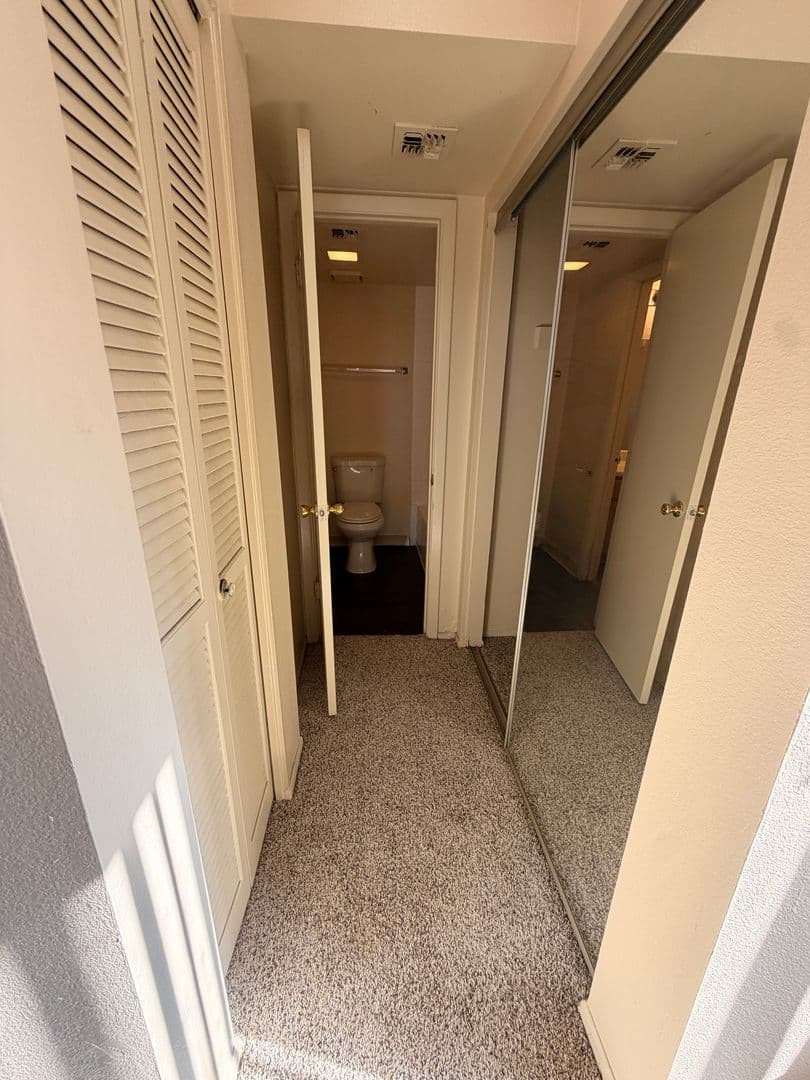Tempe Apartment: 825 S. River Drive