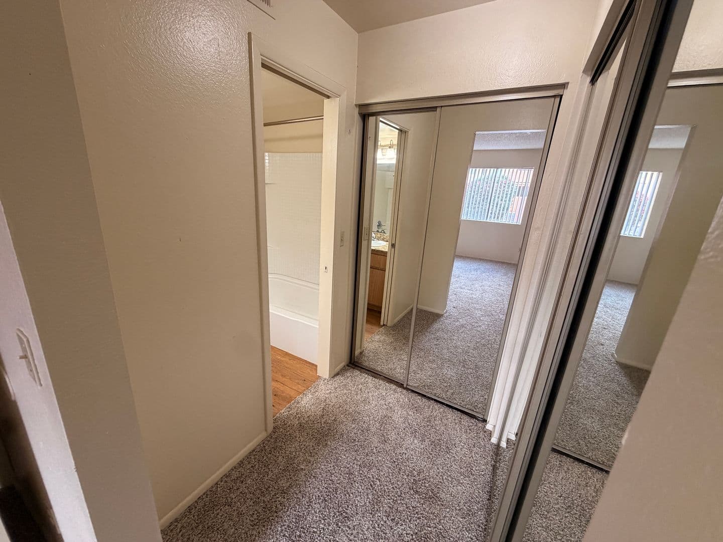 Tempe Apartment: 825 S. River Drive