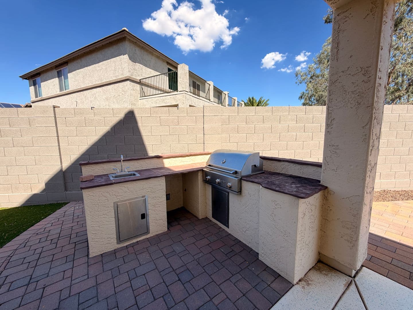Phoenix House: 5131 W Saddlehorn Road