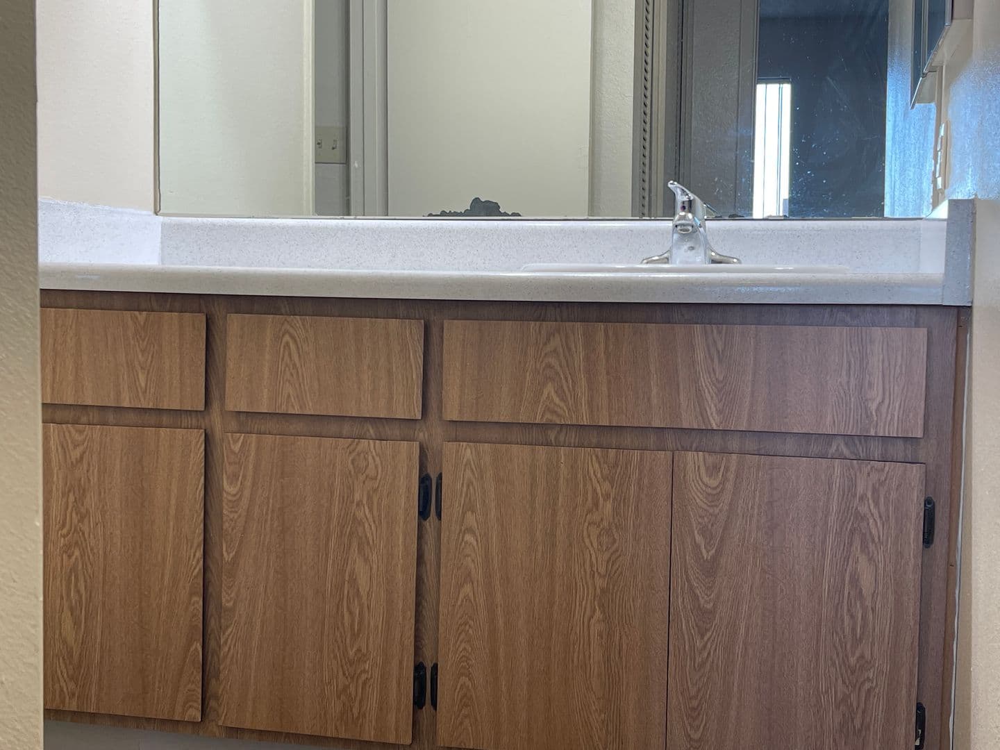 Tempe Apartment: 825 S. River Drive
