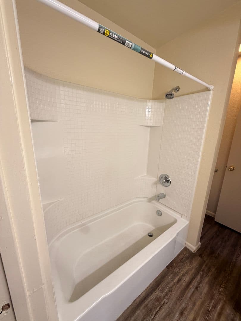 Tempe Apartment: 825 S. River Drive