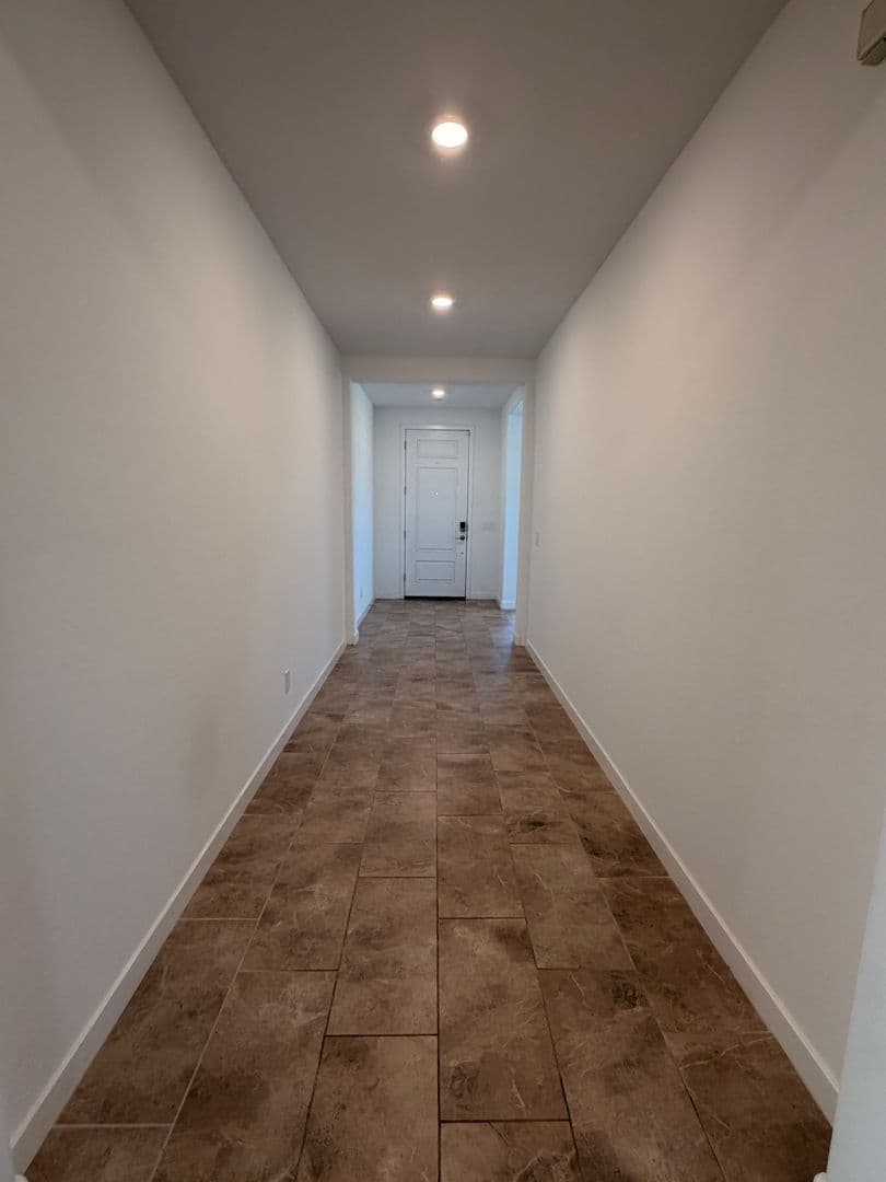 Surprise House: 12821 N 145th Ln