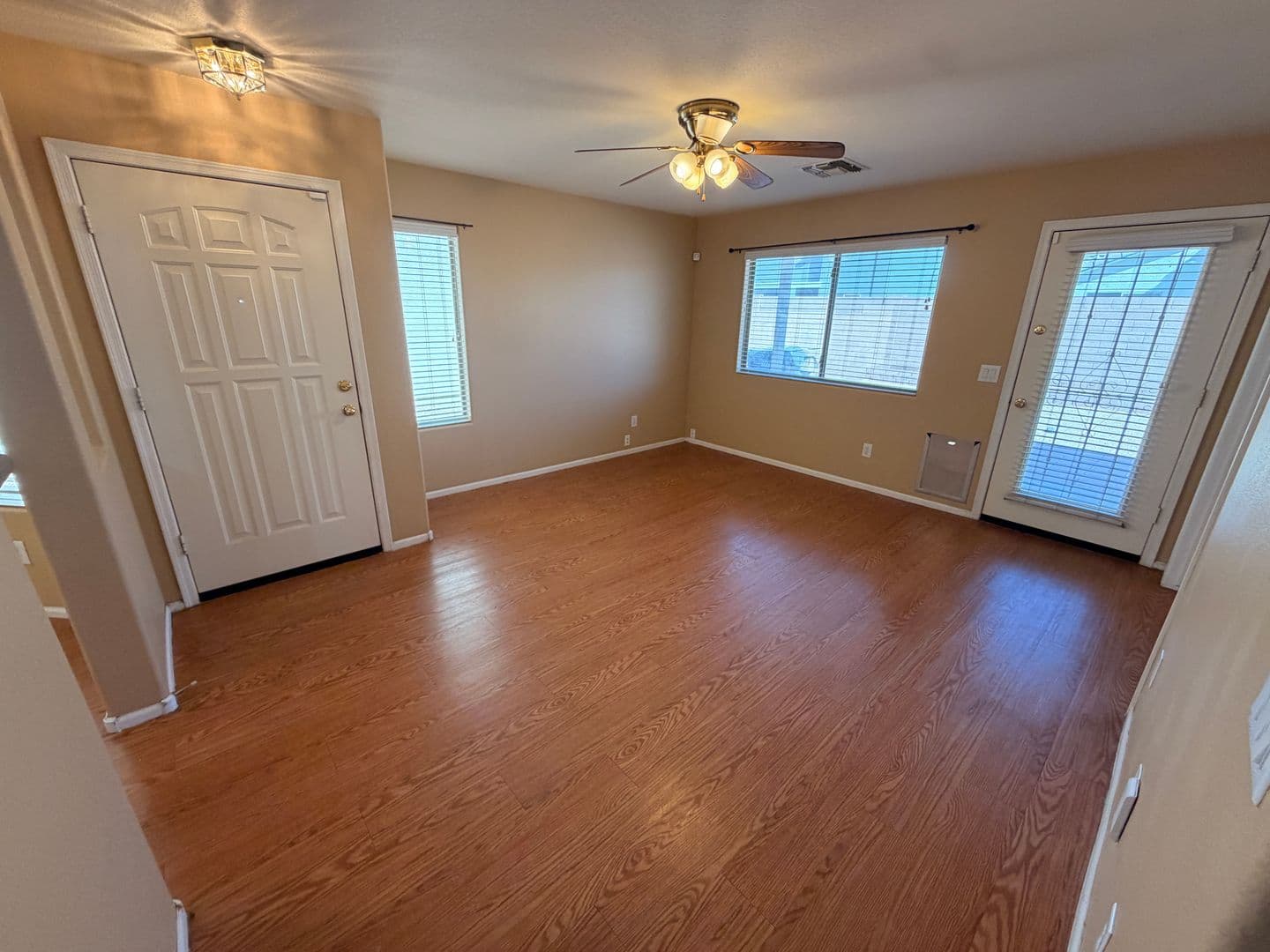 Goodyear House: 16504 W Moreland St