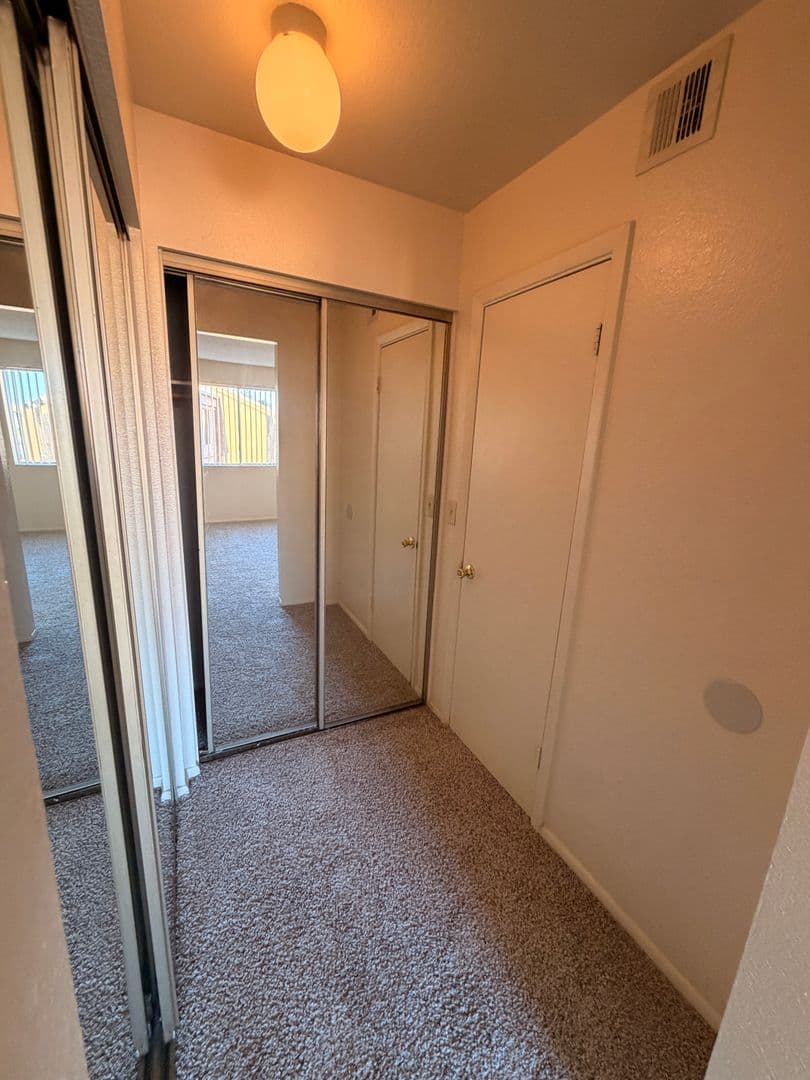 Tempe Apartment: 825 S. River Drive