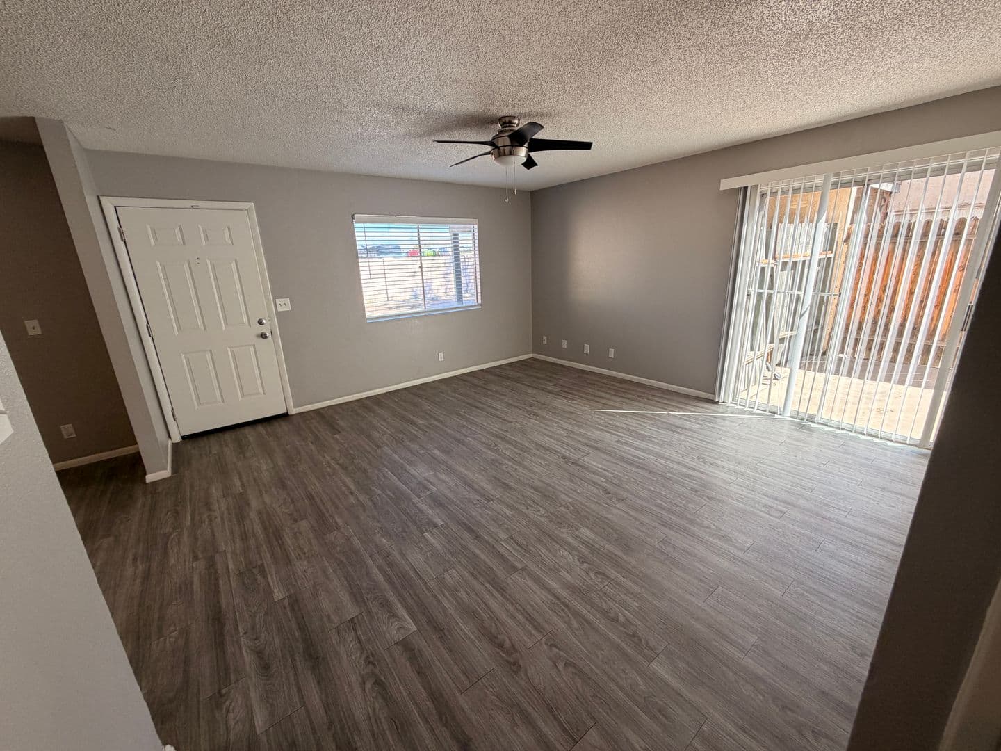 Glendale Apartment: 6527 N 67th Ave