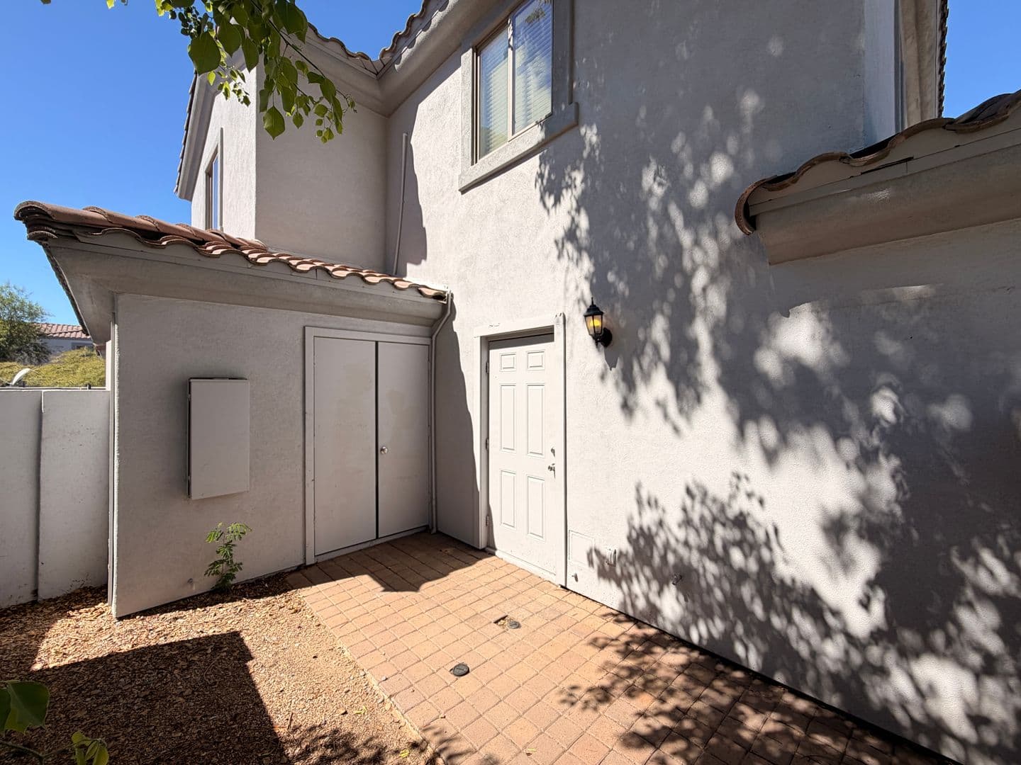 Phoenix Townhome: 17402 N 19th Ave
