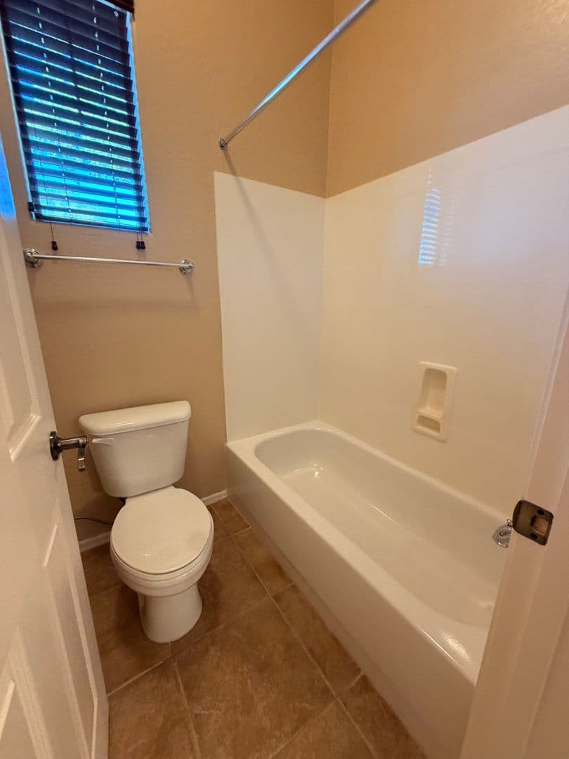 Phoenix House: 32613 N 23rd Lane