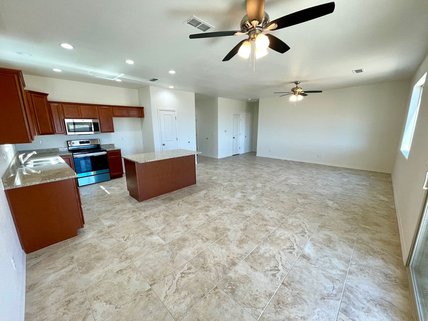 Kingman House: 5558 Eagle View Rd.