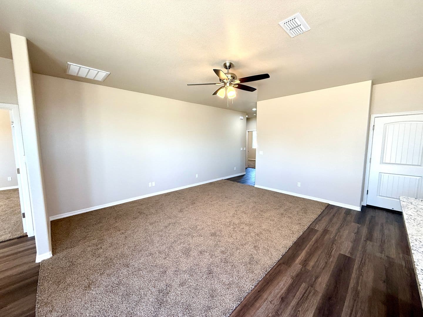 Kingman House: 3572 Charleston Loop