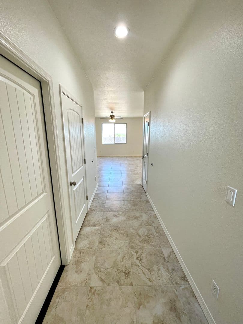 Kingman House: 5558 Eagle View Rd.