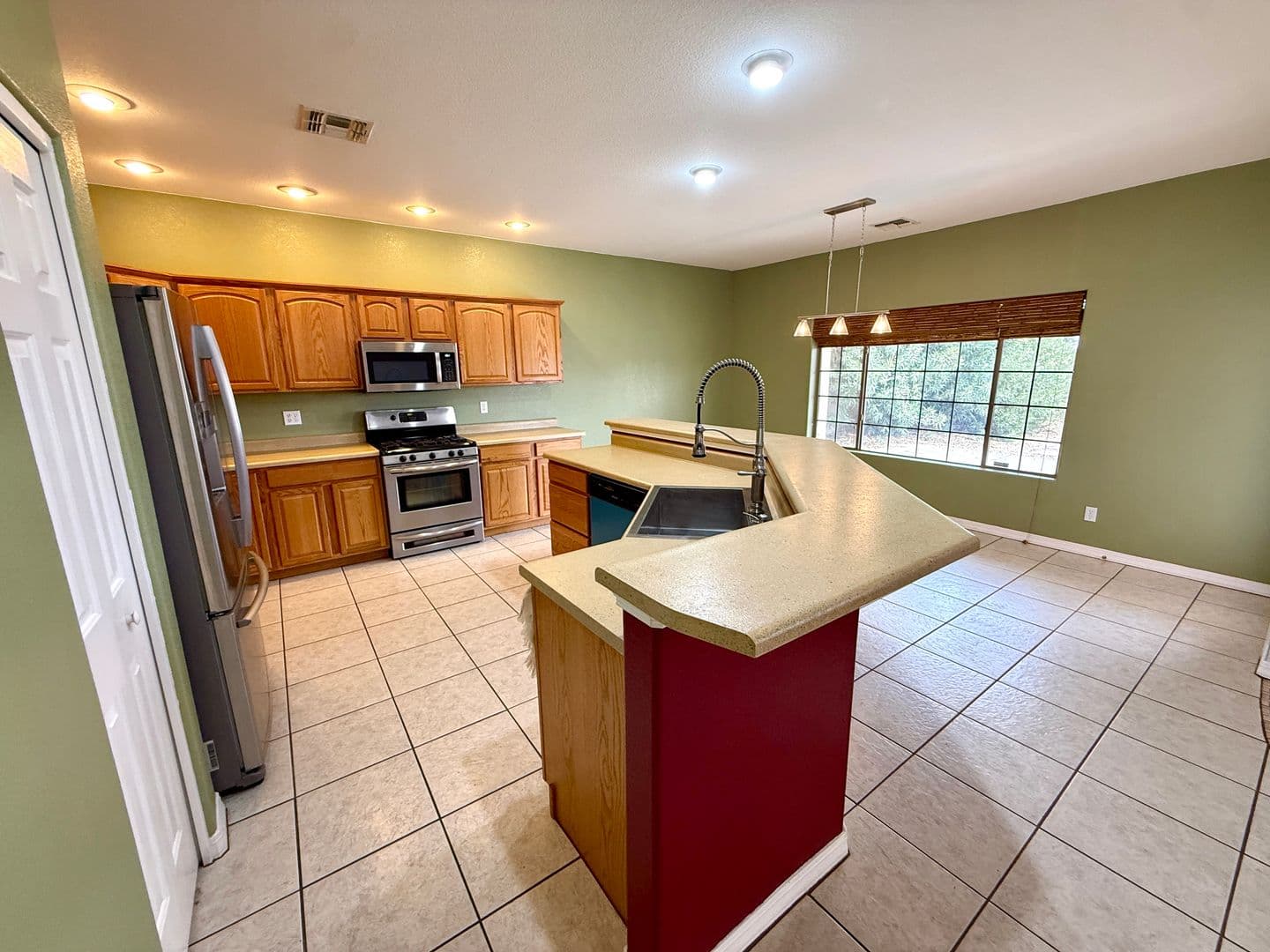 Kingman House: 2116 Roy Rogers Way