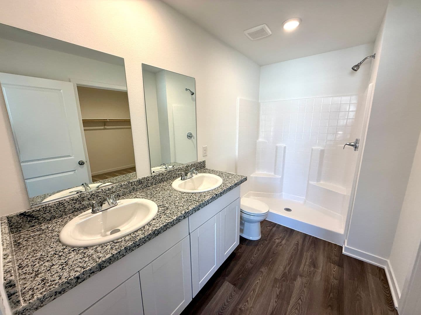 Fort Mohave House: 1976 Fairway Pl.