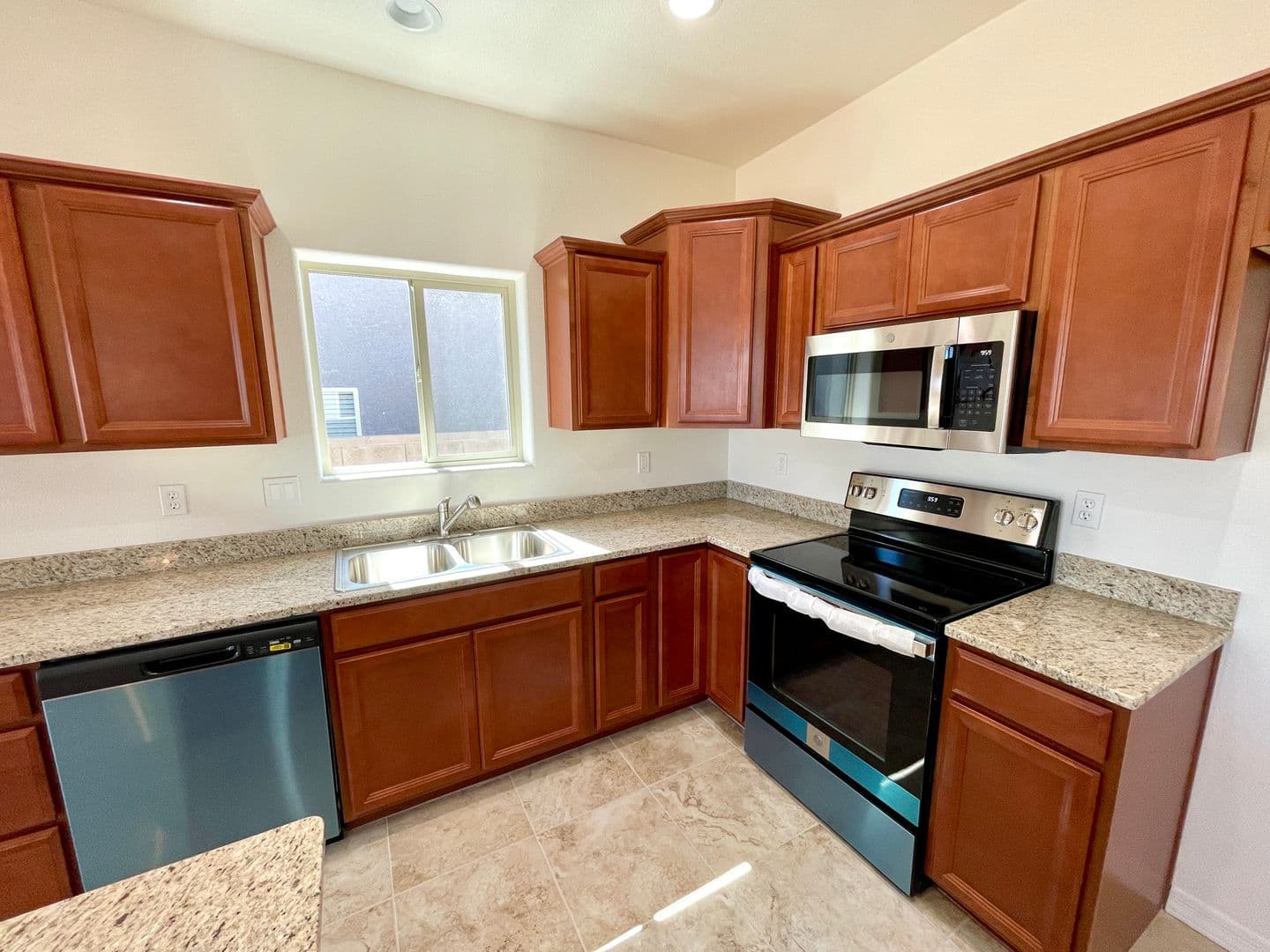 Kingman House: 5558 Eagle View Rd.