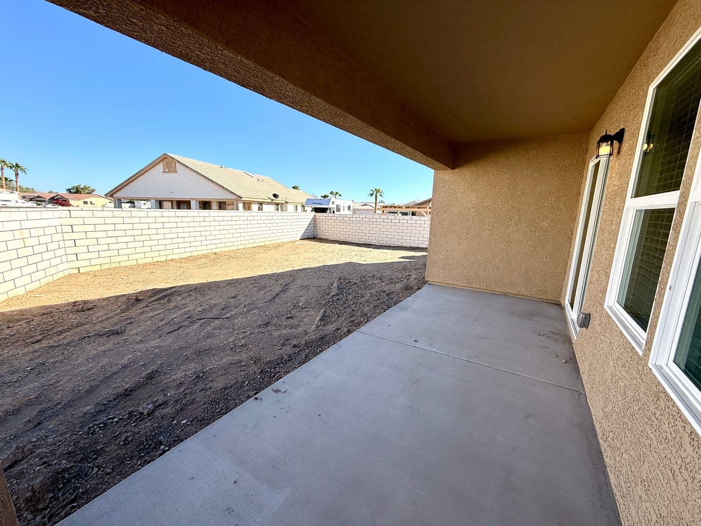 Fort Mohave House: 1976 Fairway Pl.