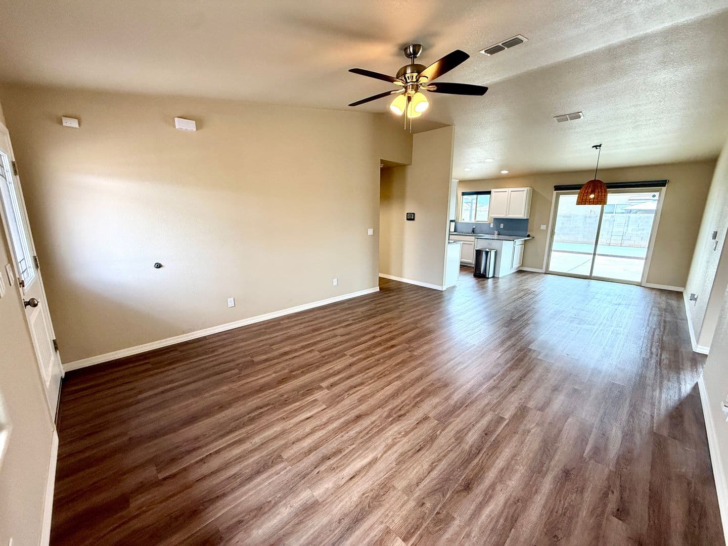 Kingman House: 2650 E. Estrella Vista