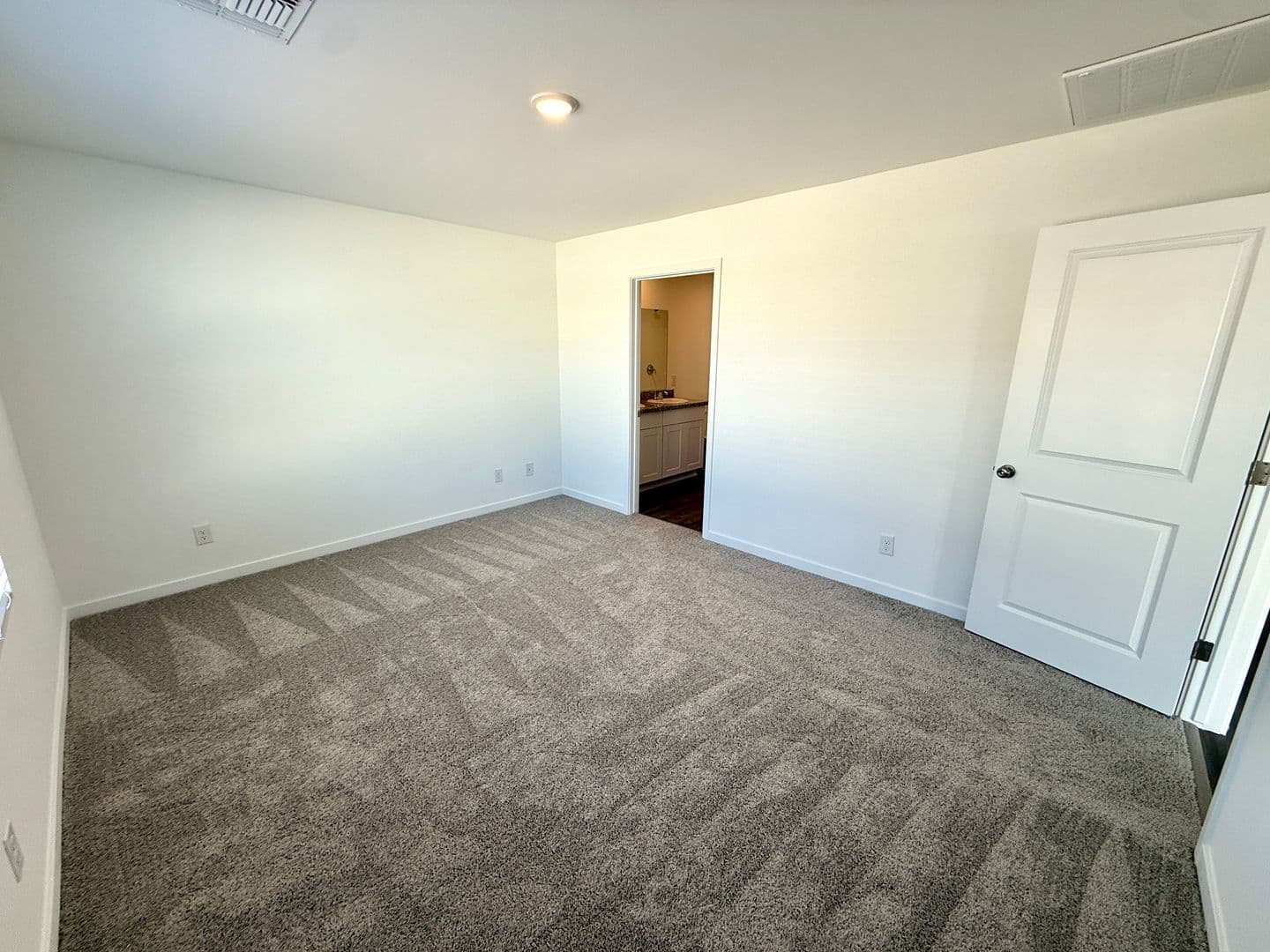 Fort Mohave House: 1976 Fairway Pl.