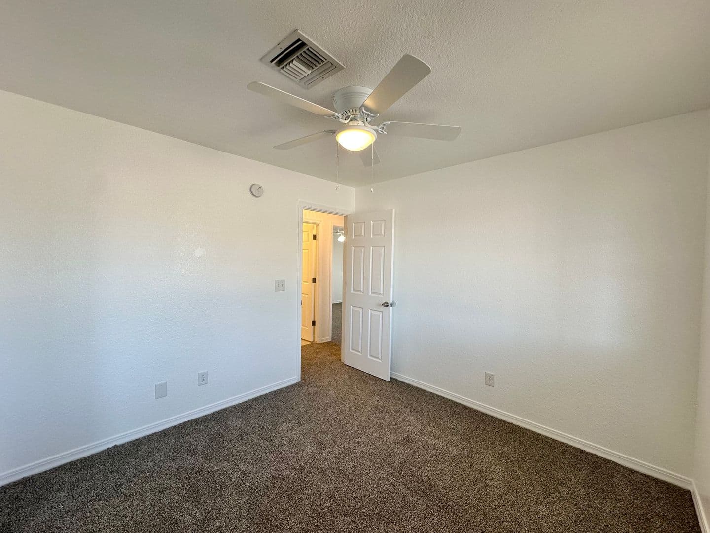 Golden Valley House: 6582 W. Hershey Way