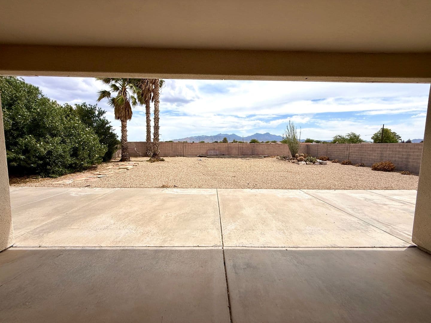 Kingman House: 2116 Roy Rogers Way