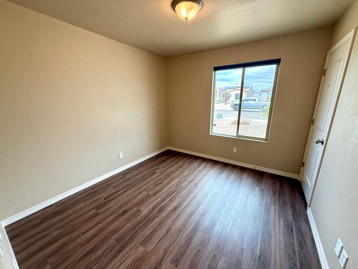 Kingman House: 2650 E. Estrella Vista