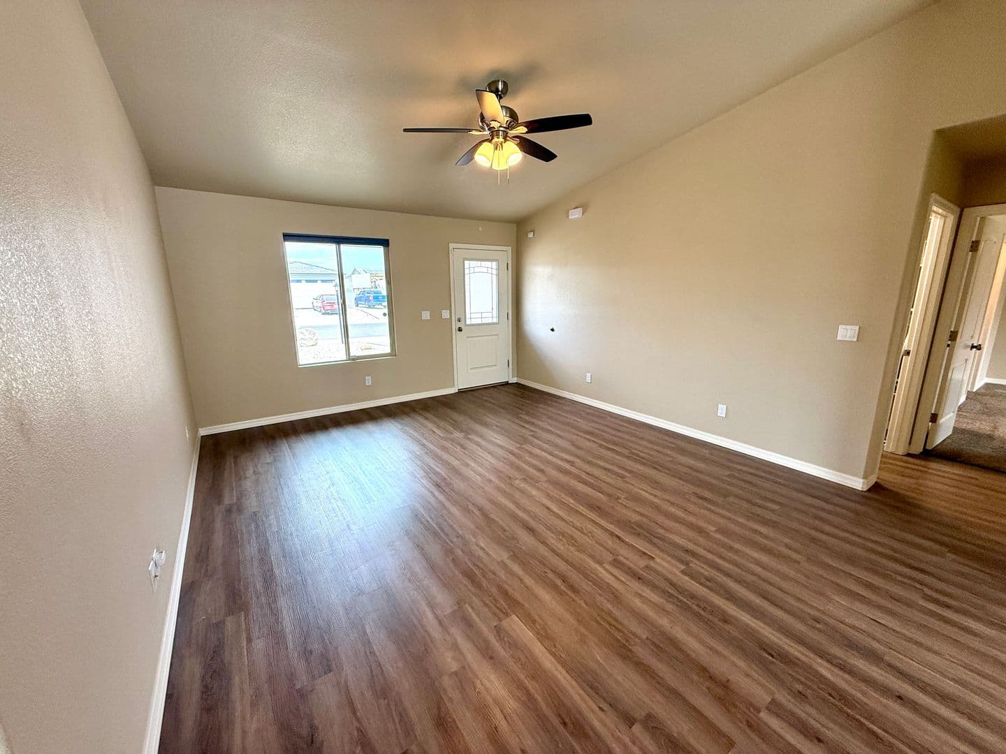 Kingman House: 2650 E. Estrella Vista