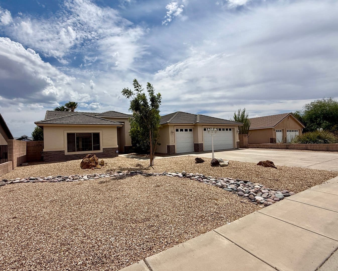 Kingman House: 2116 Roy Rogers Way