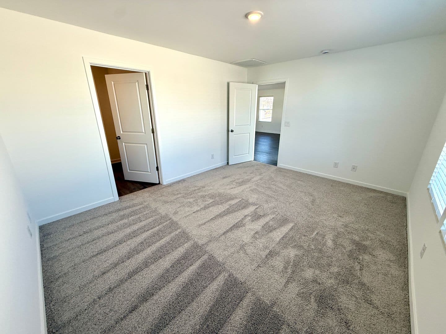Fort Mohave House: 1976 Fairway Pl.