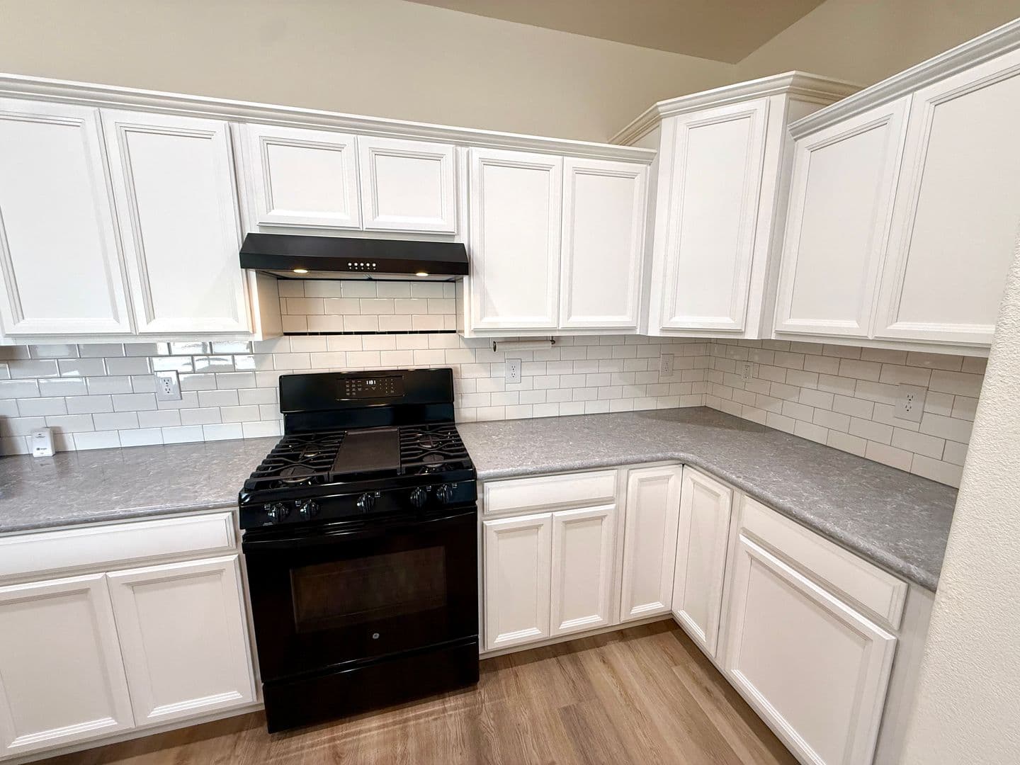 Kingman House: 5622 Eagle View Rd.
