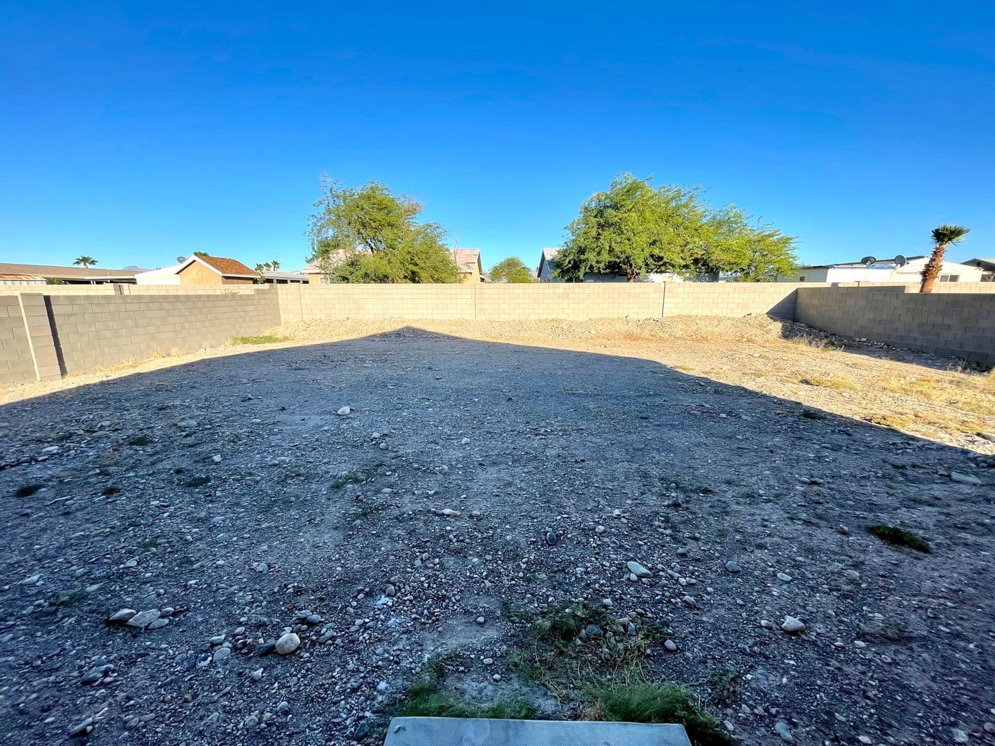 Bullhead City House: 564 Holly St.