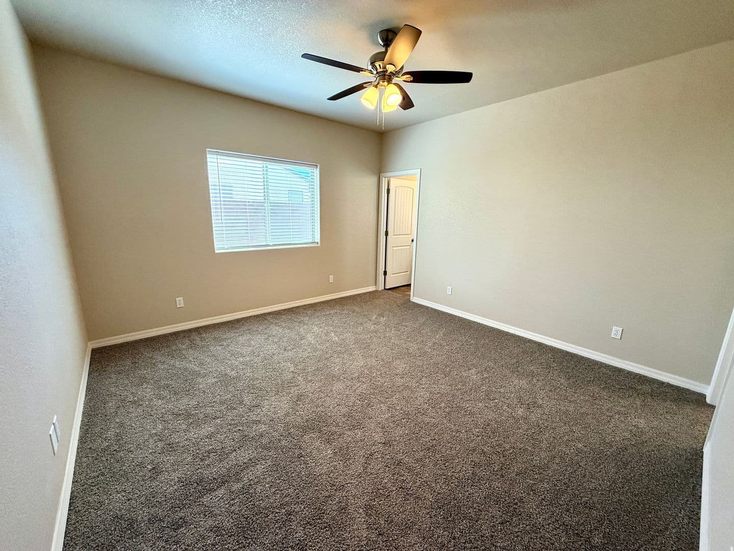 Kingman House: 3774 Meadowbrook Ln.