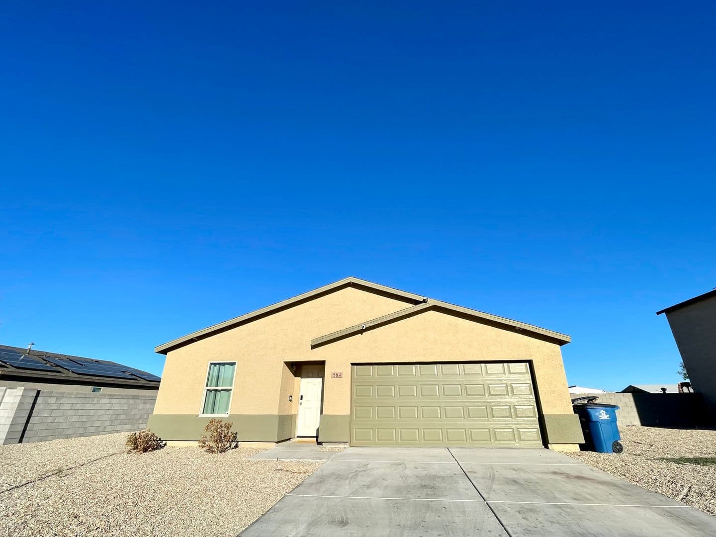 Bullhead City House: 564 Holly St.
